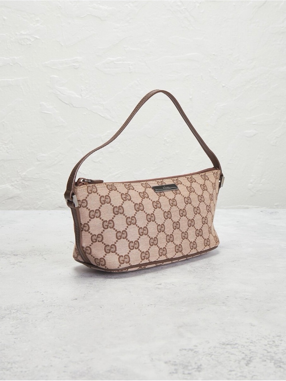 Gucci GG Canvas Boat Bag / Vintage / Pochette / Silver Hardware - Picture 4 of 5